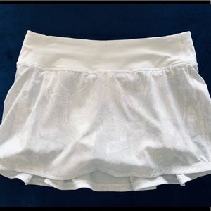 Lululemon skirt